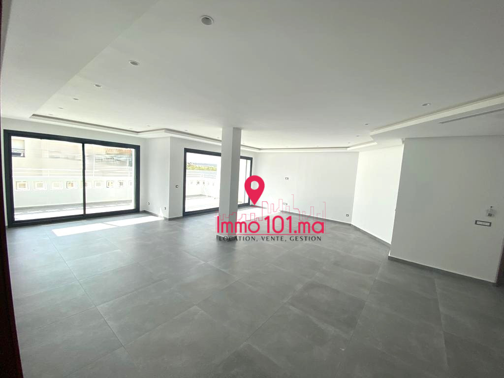 Location appartement à Hay Riad AGLAV2556